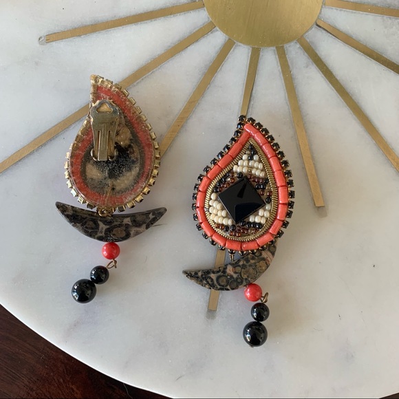 Vintage clip on earrings bundle - Picture 3 of 7